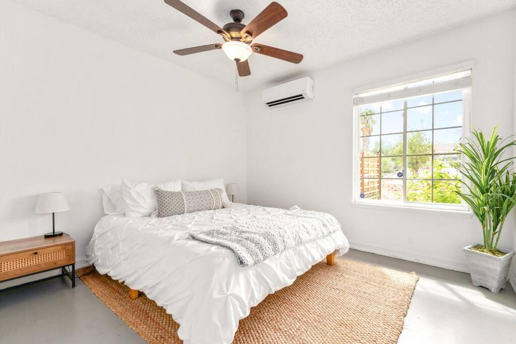 הוילה ג'ושואה טרי Palm Vista Retreat *Hot Tub/Cowboy Pool/Hammocks* מראה חיצוני תמונה