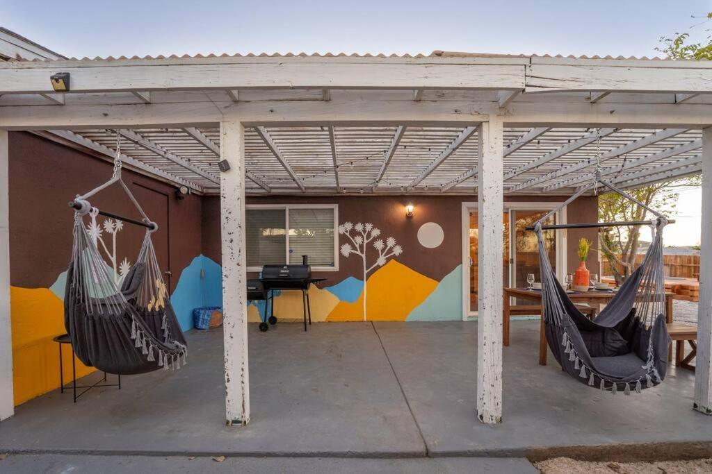 הוילה ג'ושואה טרי Palm Vista Retreat *Hot Tub/Cowboy Pool/Hammocks* מראה חיצוני תמונה